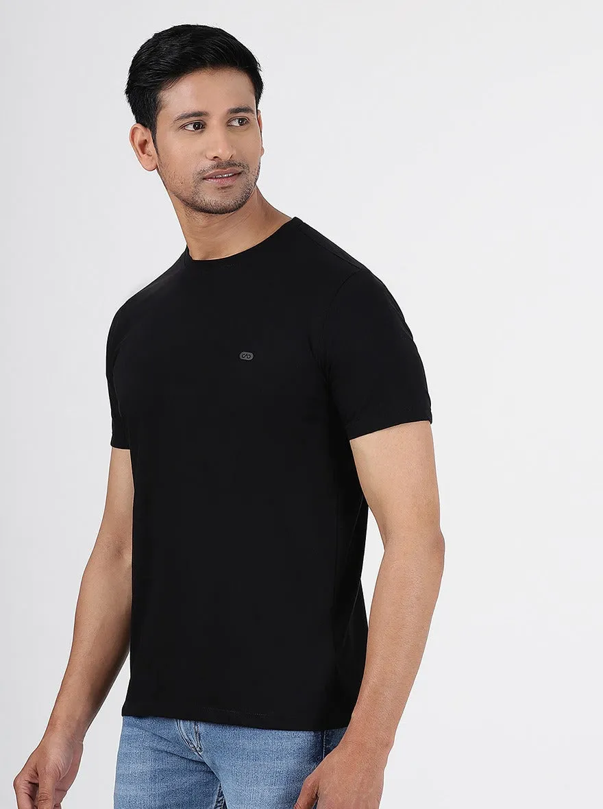 Black Solid Slim Fit T-Shirt | JadeBlue