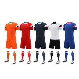 Men/Kids Personalized DIY Football Match Training Jersey Shirt And Shorts Uniform Set Polyester Fabric High Quality